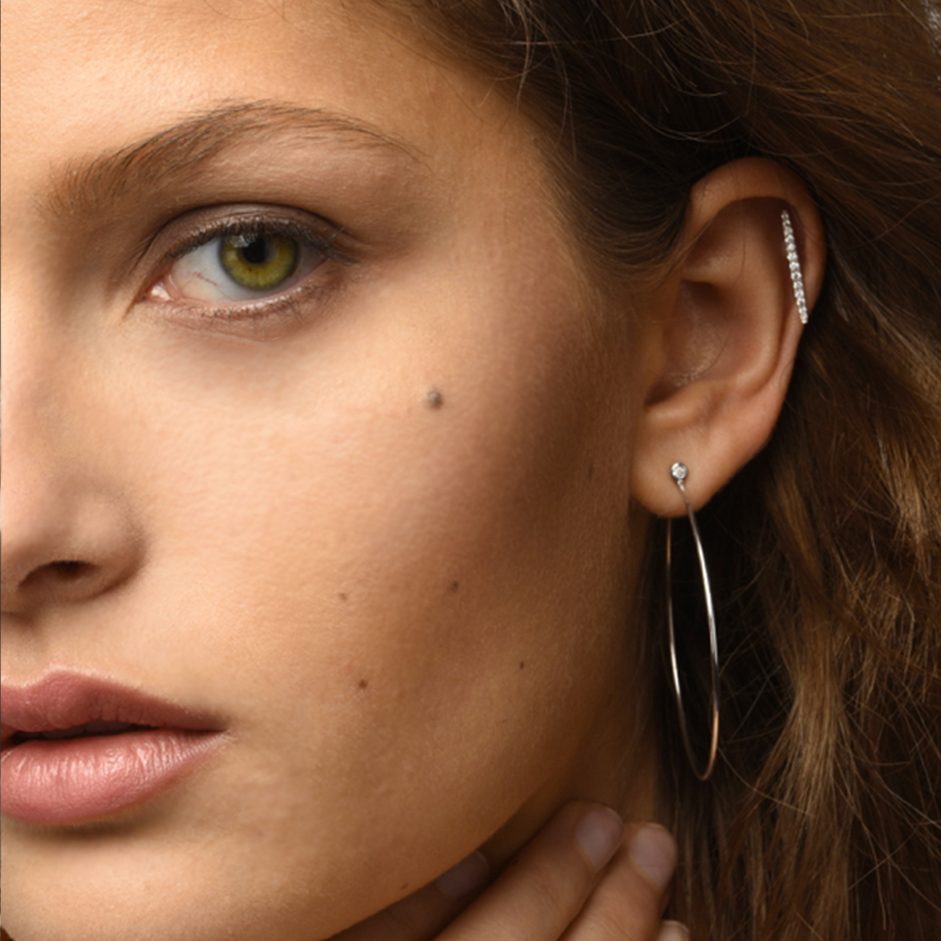 model-earrings